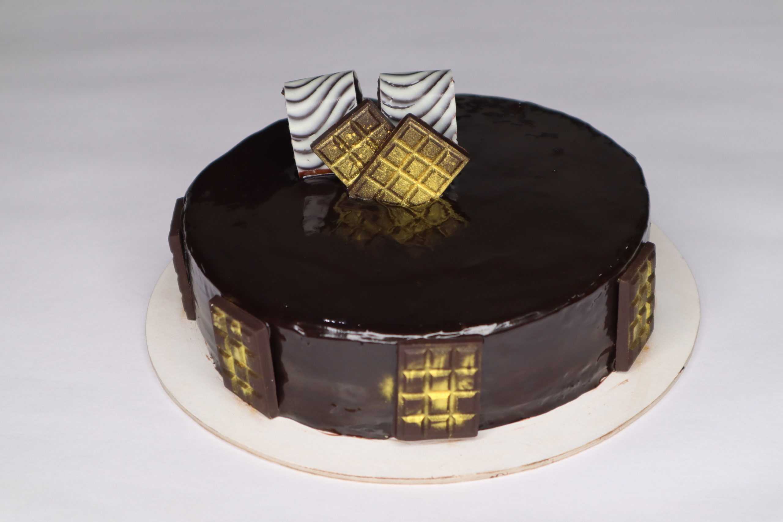 Cadbury Chocobakes Choc Layered Cakes 21 g — Quick Pantry