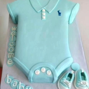 Baby Suit Cake