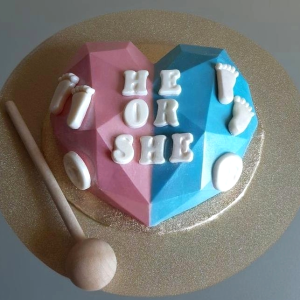 Sweet Surprise Pinata Cake