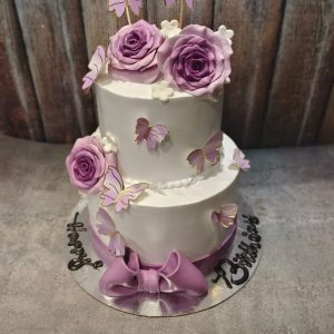 Butterfly theme cake with roses