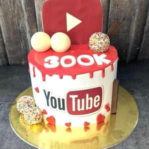 YouTube theme cake