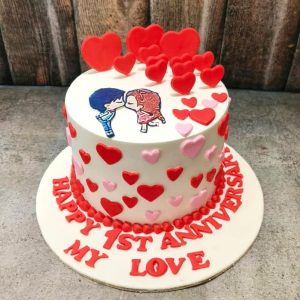 Red pink heart cake