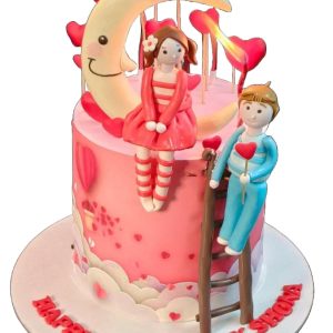 Couple on moon cake