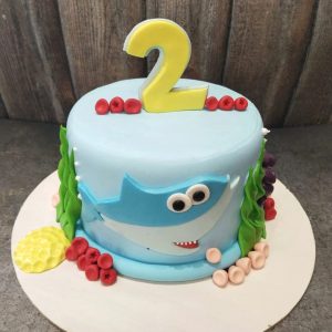 Shark splash cake