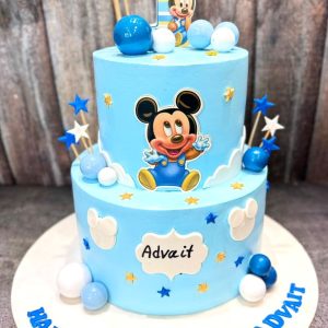 Micky Mouse Star Cake