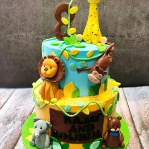 Jungle safari cake